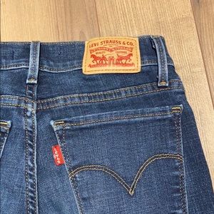 Super skinny Levi jeans size 24
